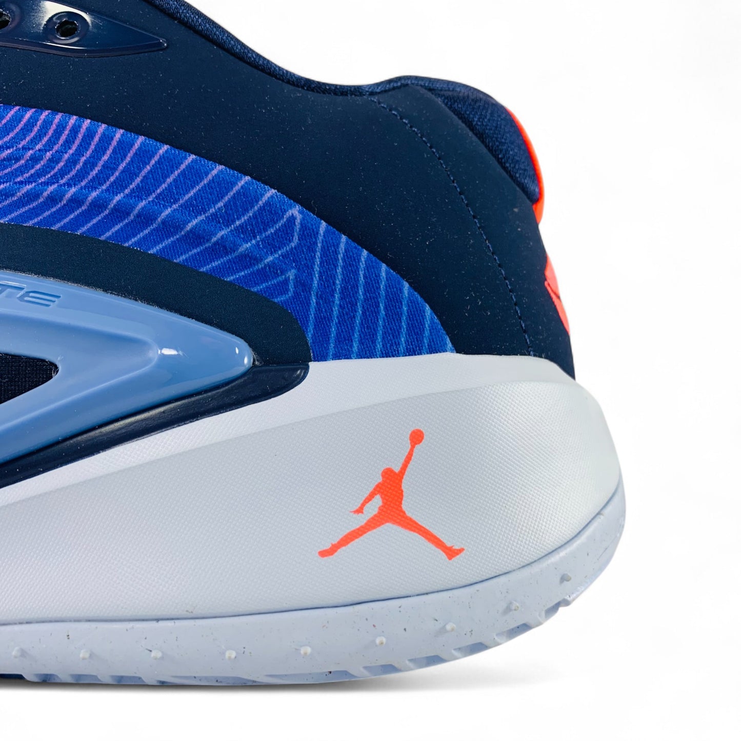 Jordan Luka 3