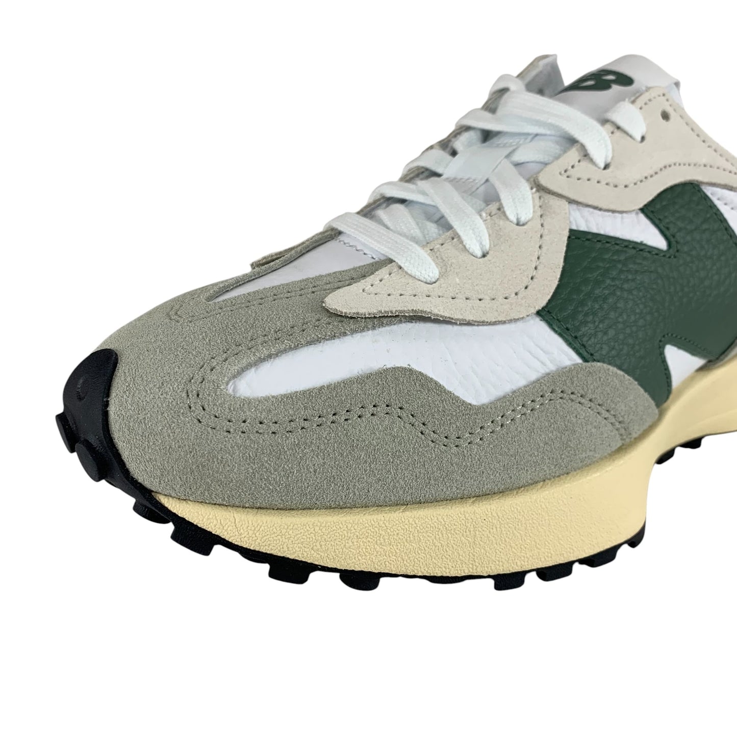 New Balance 327