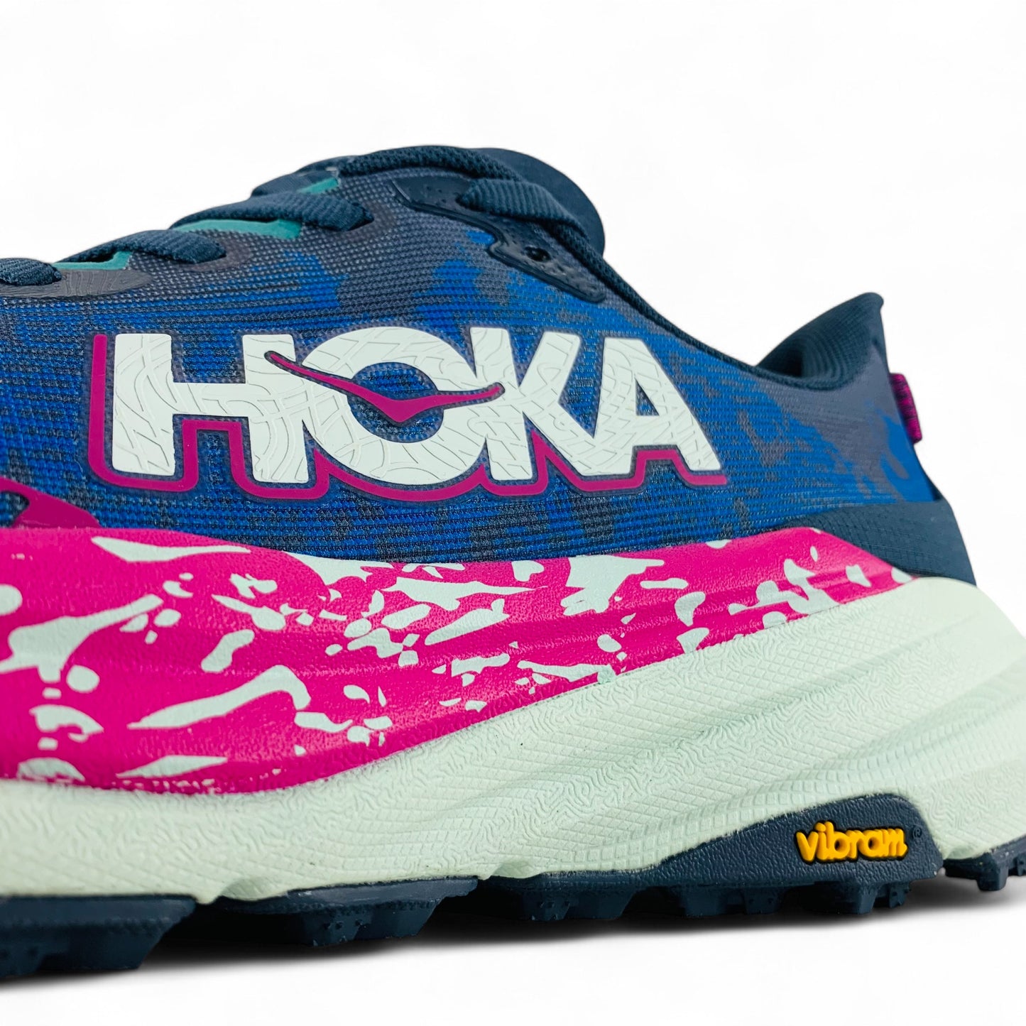 Hoka Speedgoat 6
