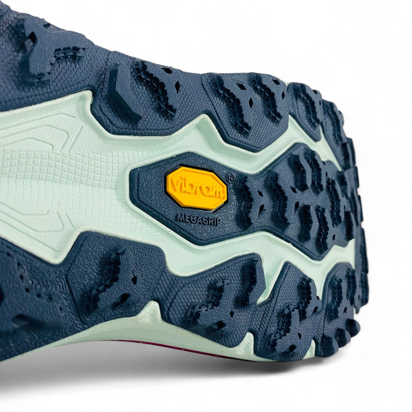 Hoka Speedgoat 6