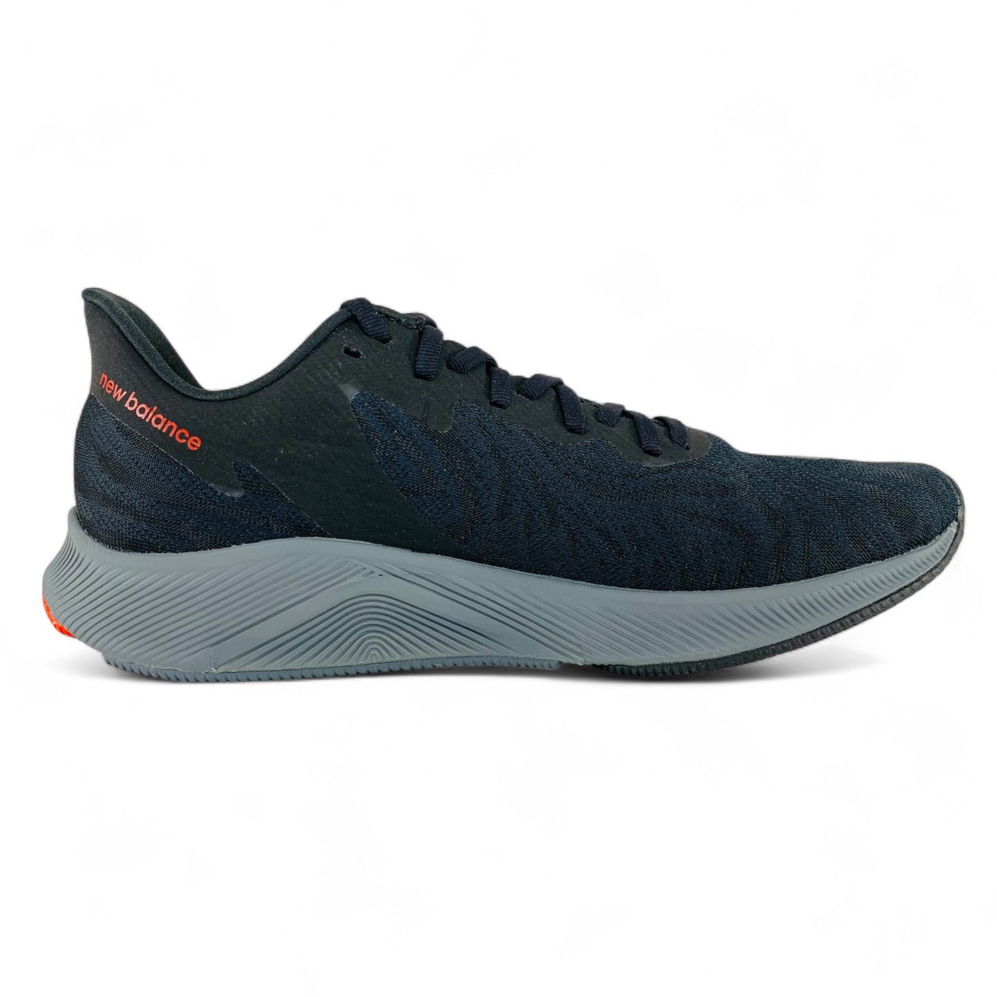 New Balance FuelCell Prism