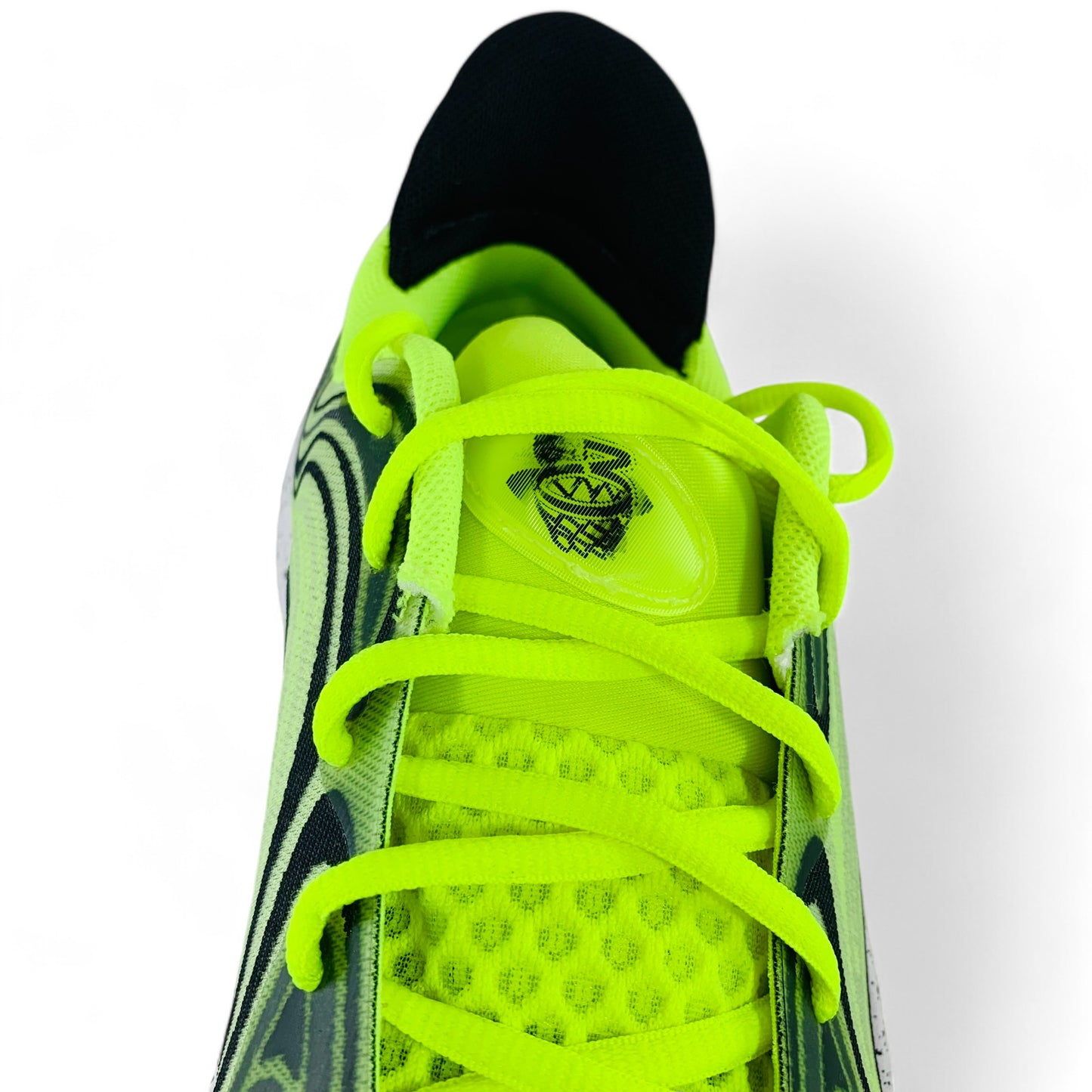Under Armour Spawn 6