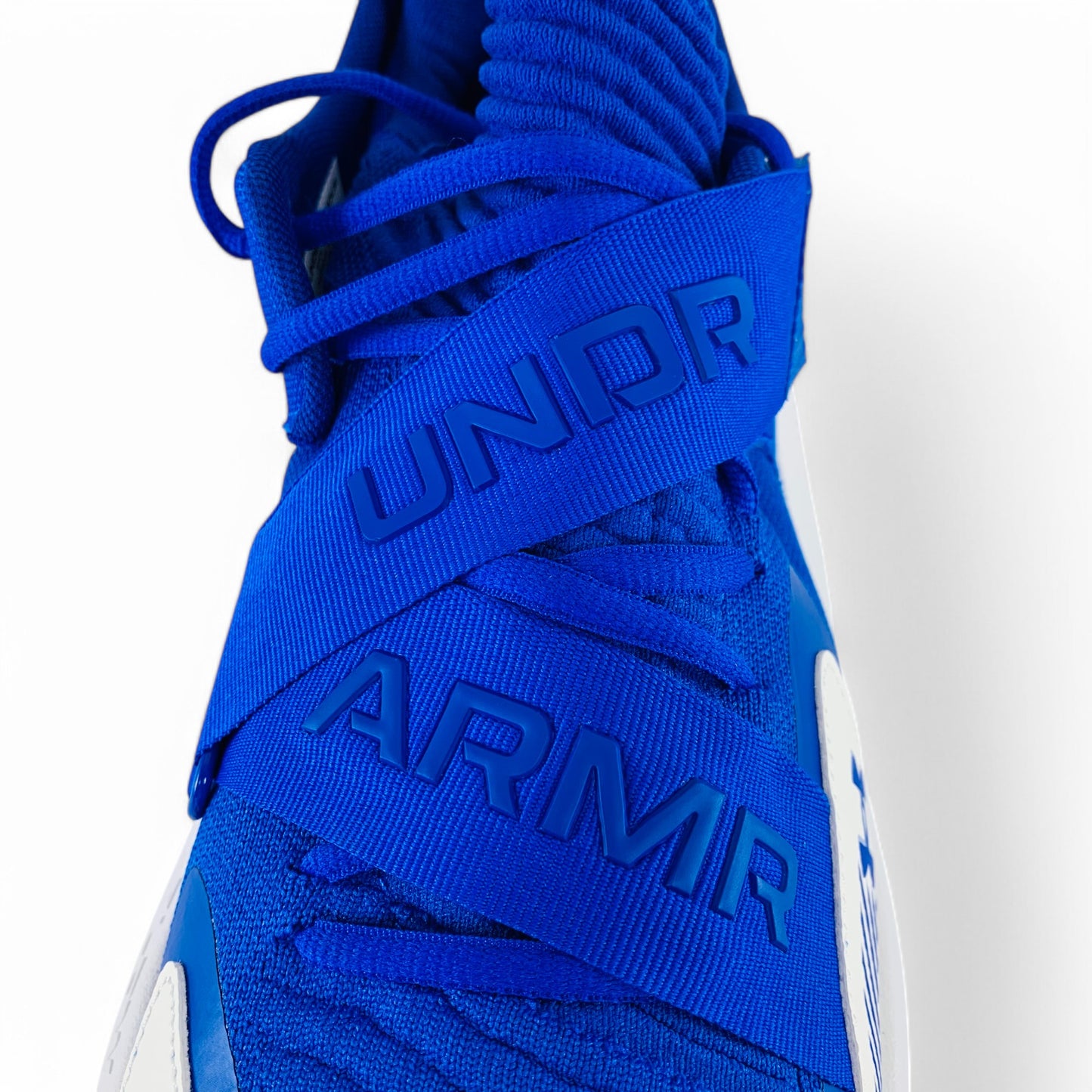 Under Armour Flow FUTR X 4