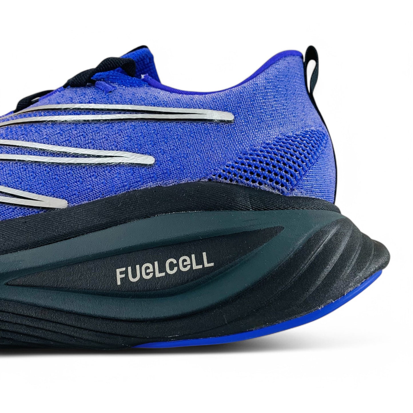 New Balance FuelCell SuperComp Elite v3