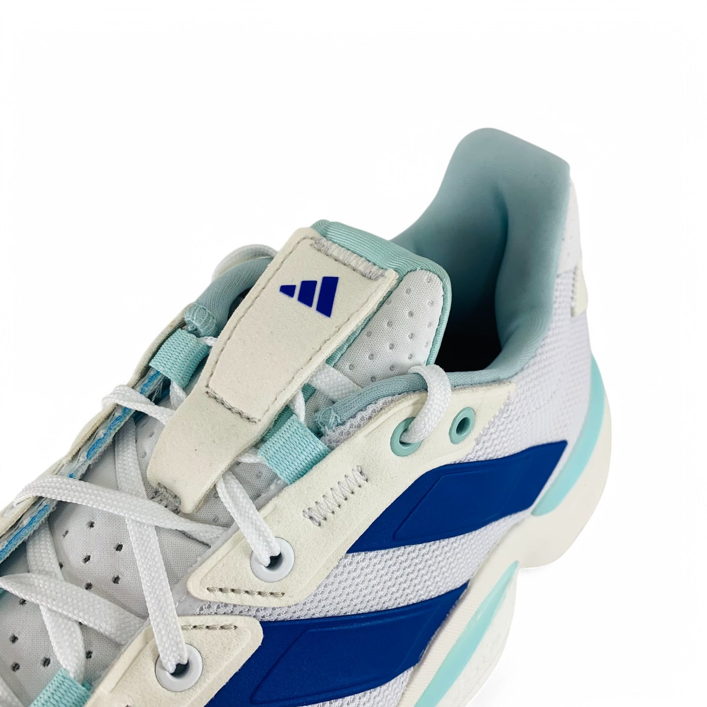 adidas Stabil 16