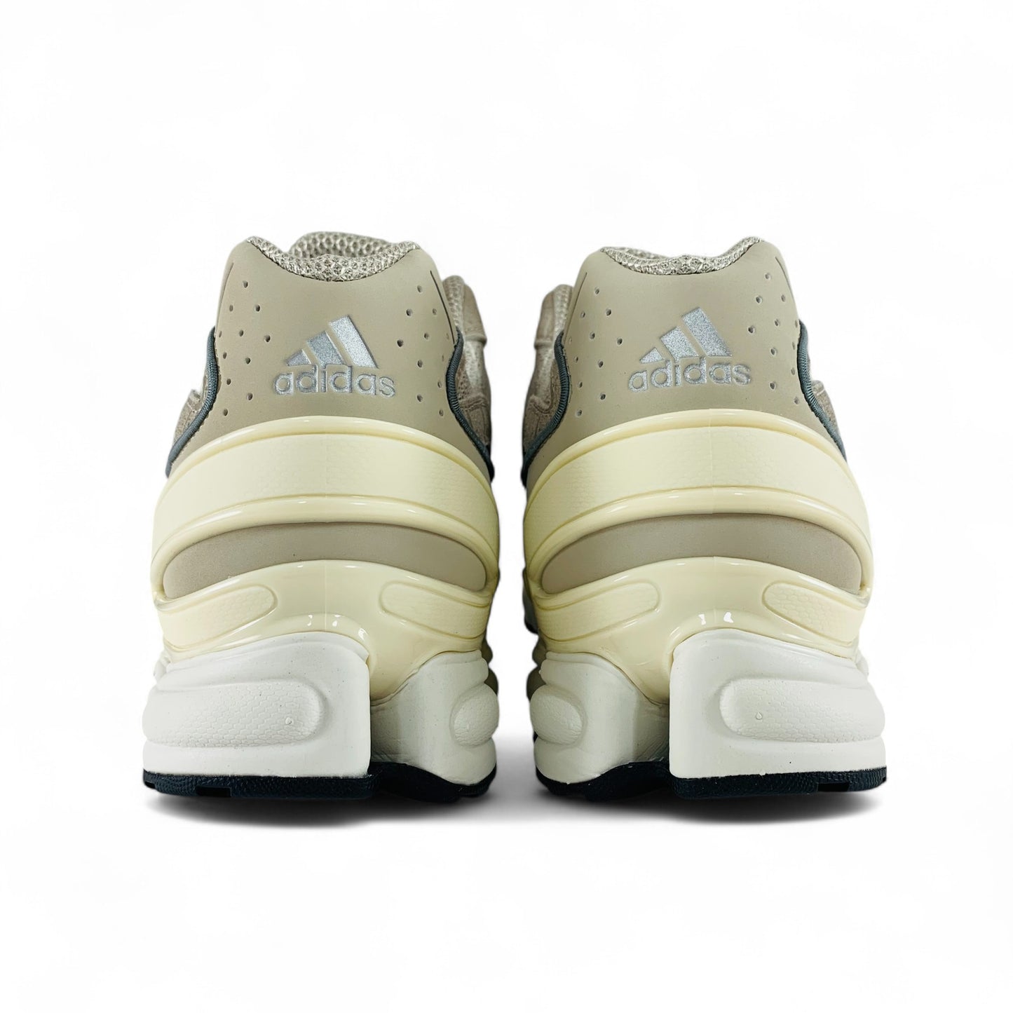 adidas Ozweego Pro