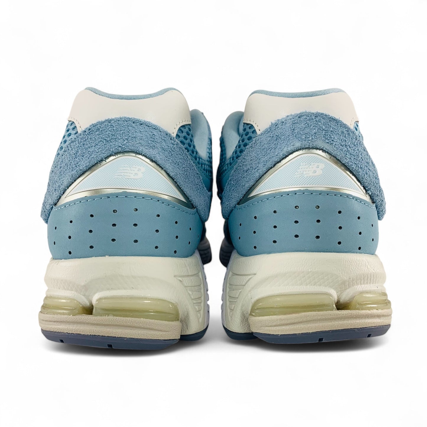 New Balance 2002R