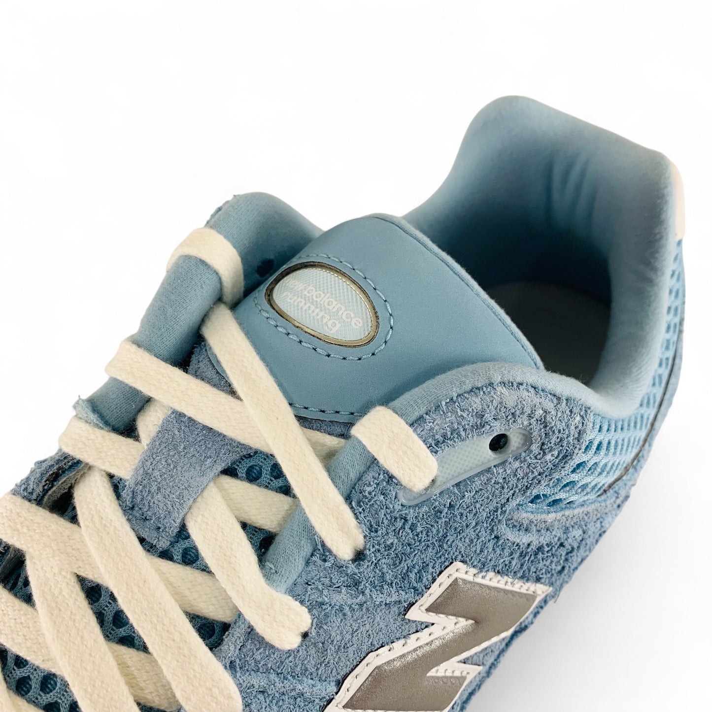 New Balance 2002R