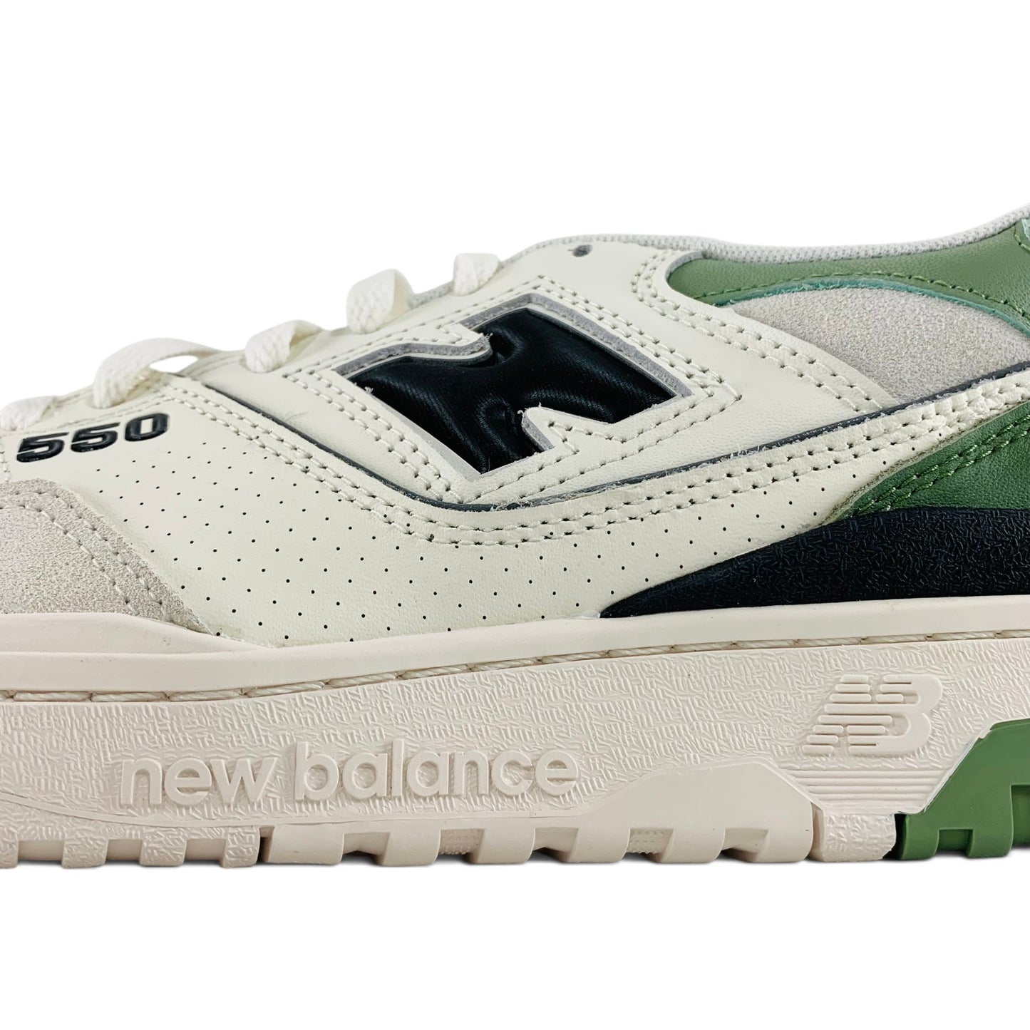 New Balance 550