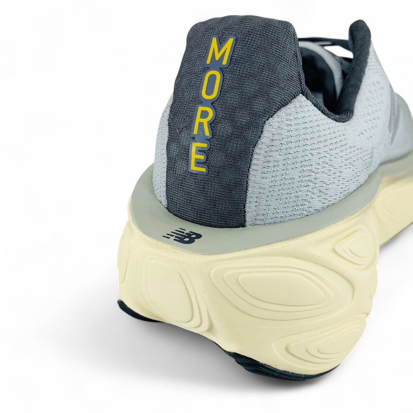 New Balance Fresh Foam X More v5