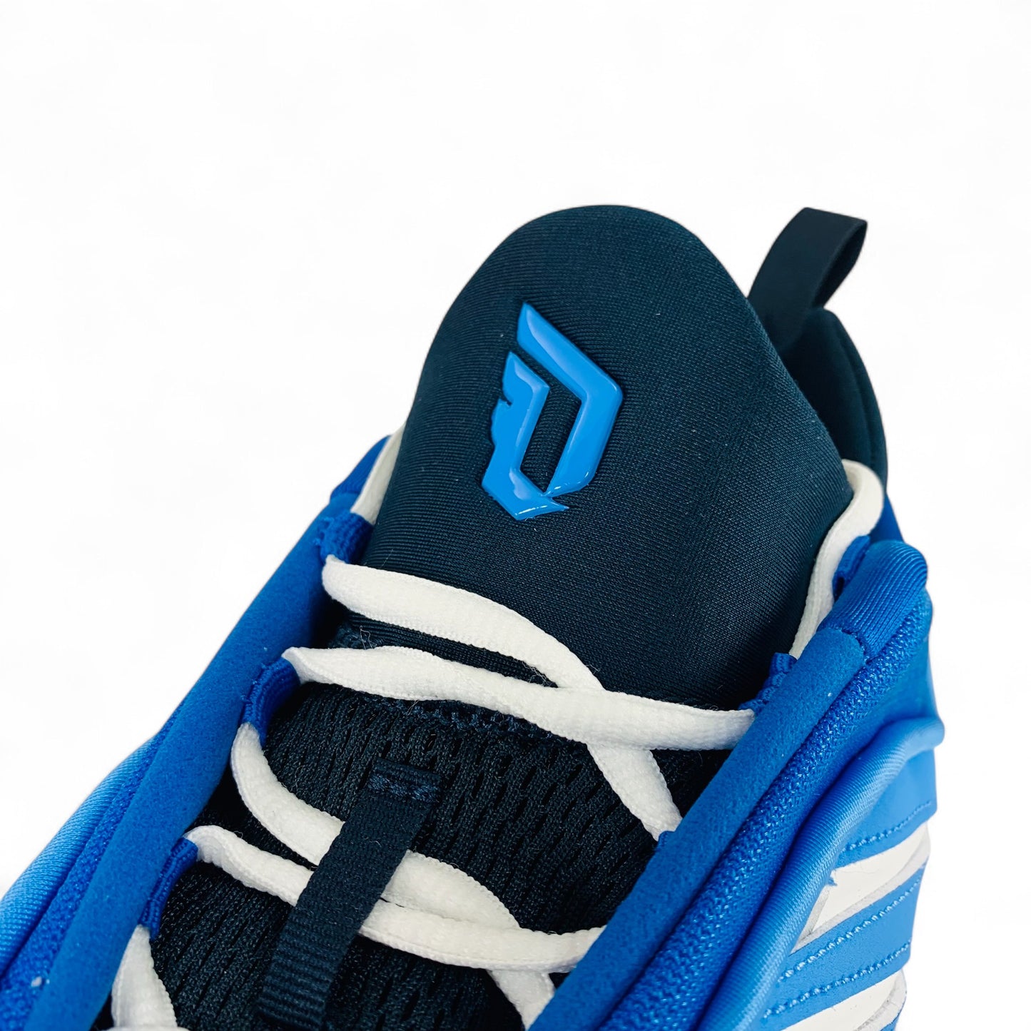 adidas Dame 9