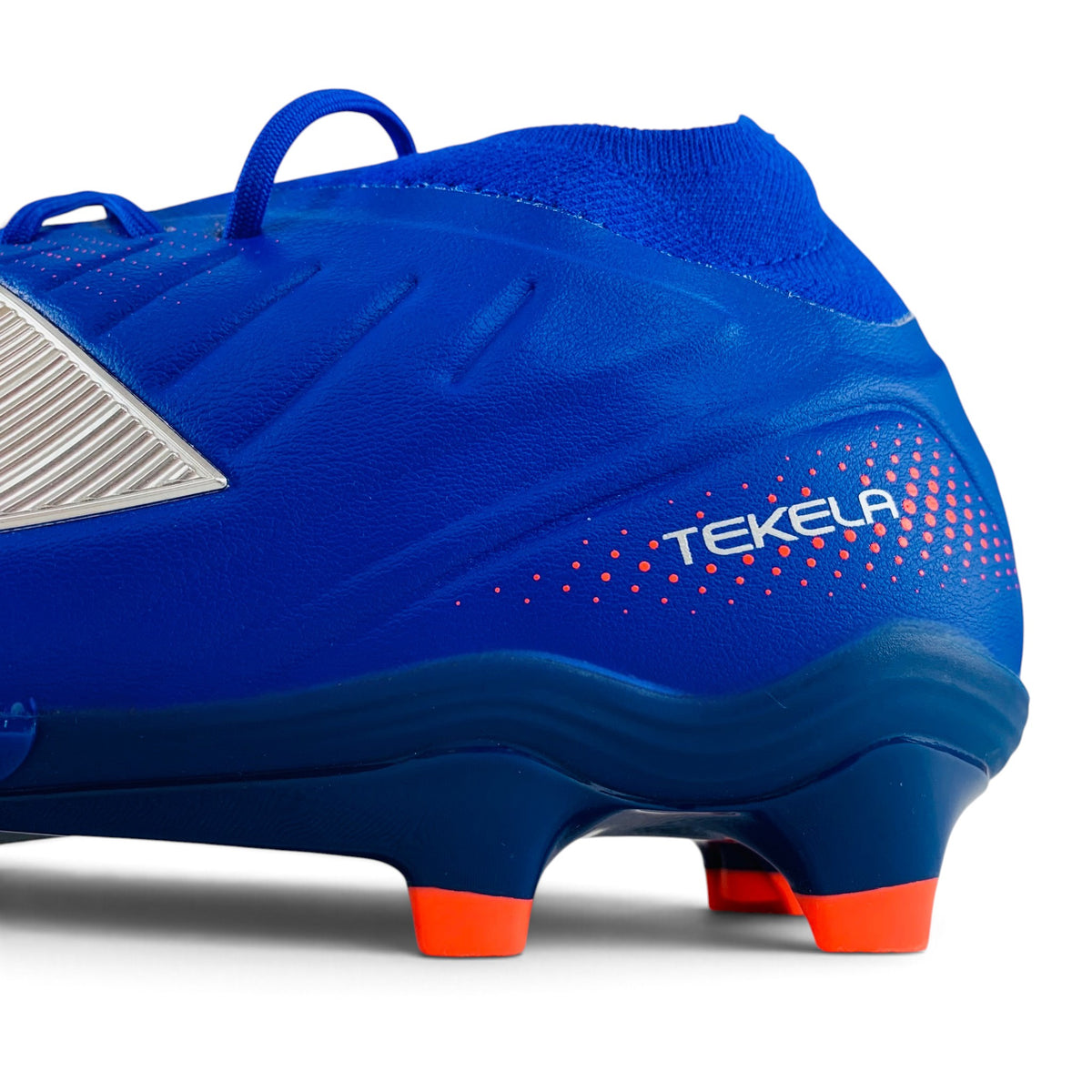 New Balance Tekela Pro Low FG v5