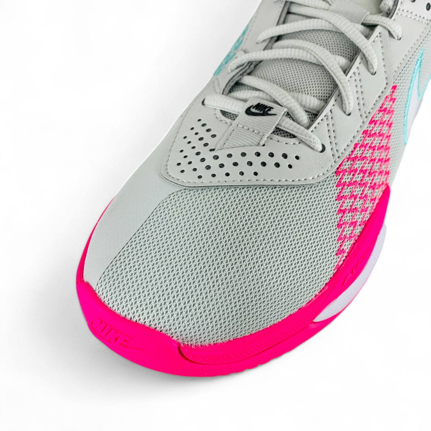 Nike Air Zoom G.T. Cut Academy