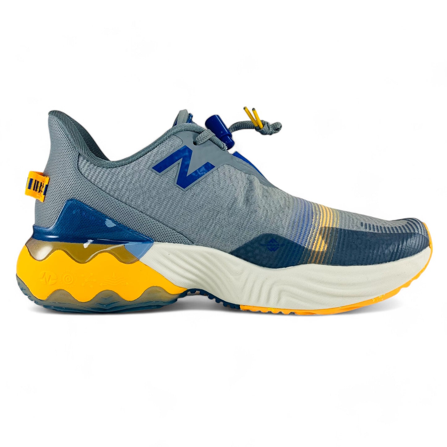 New Balance FuelCell Rebel TR