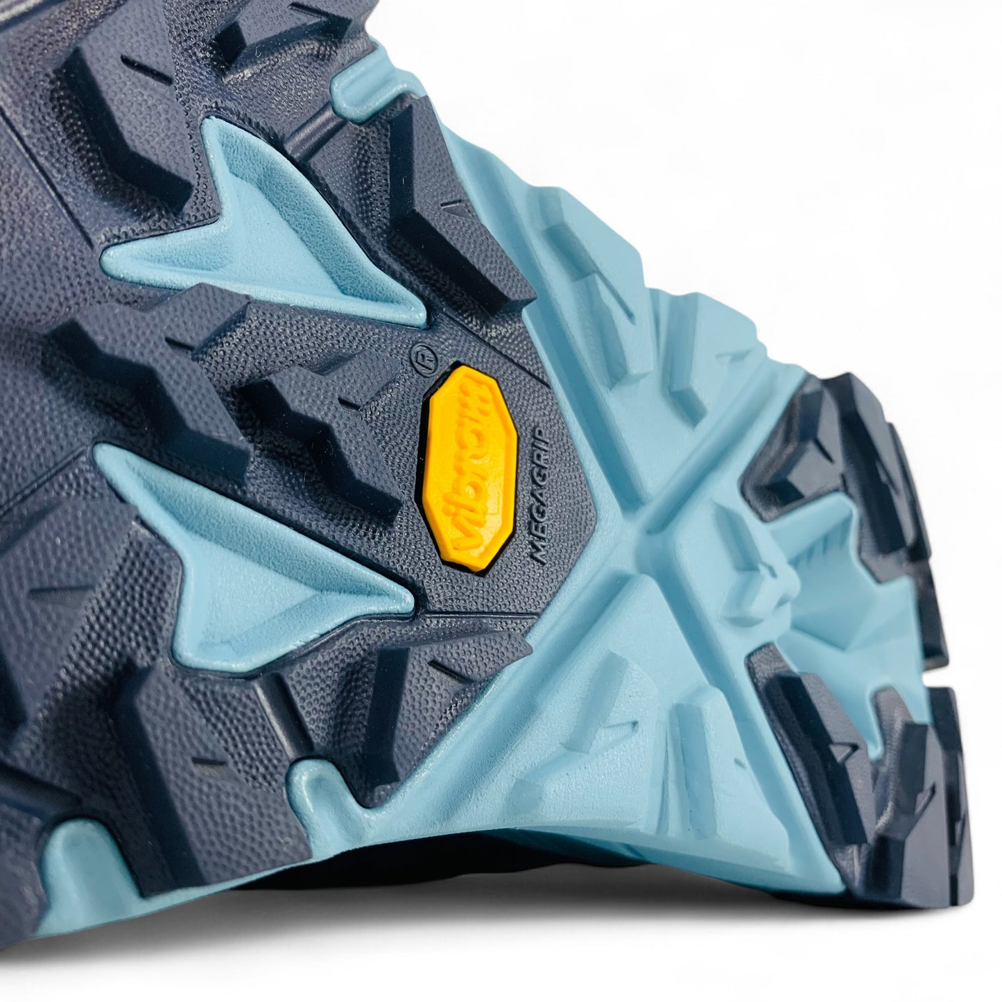 Hoka Anacapa Breeze Low Trail