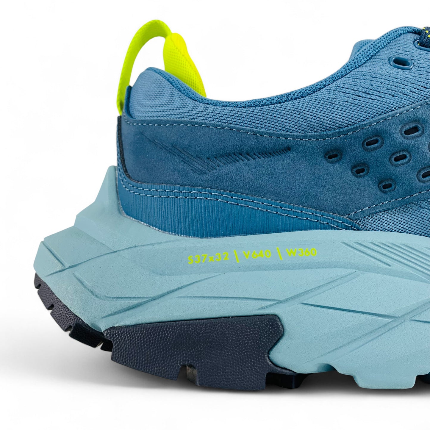 Hoka Anacapa Breeze Low Trail