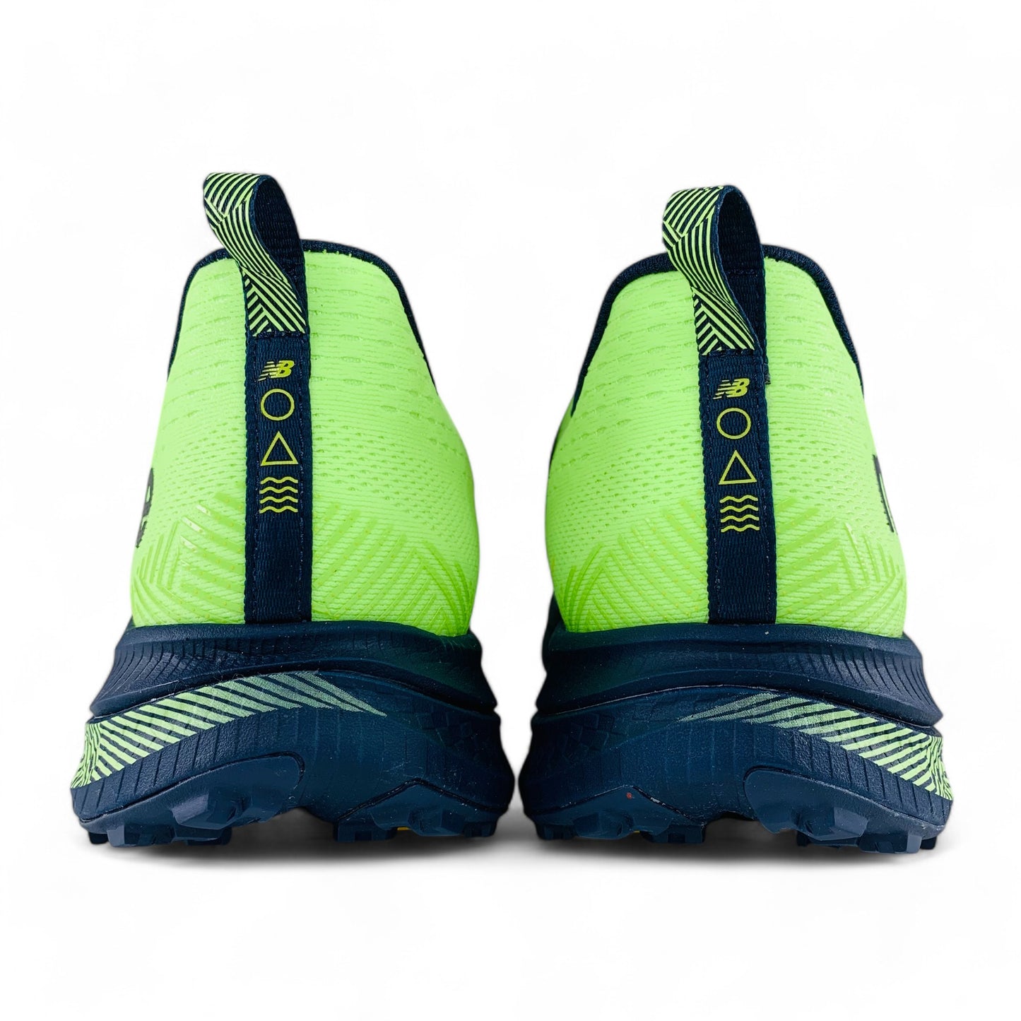 New Balance FuelCell SuperComp Trail