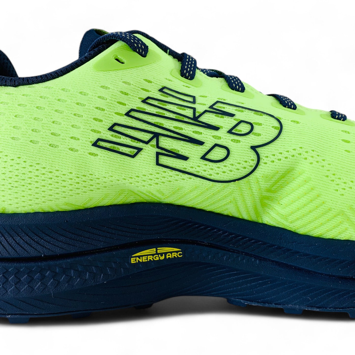 New Balance FuelCell SuperComp Trail