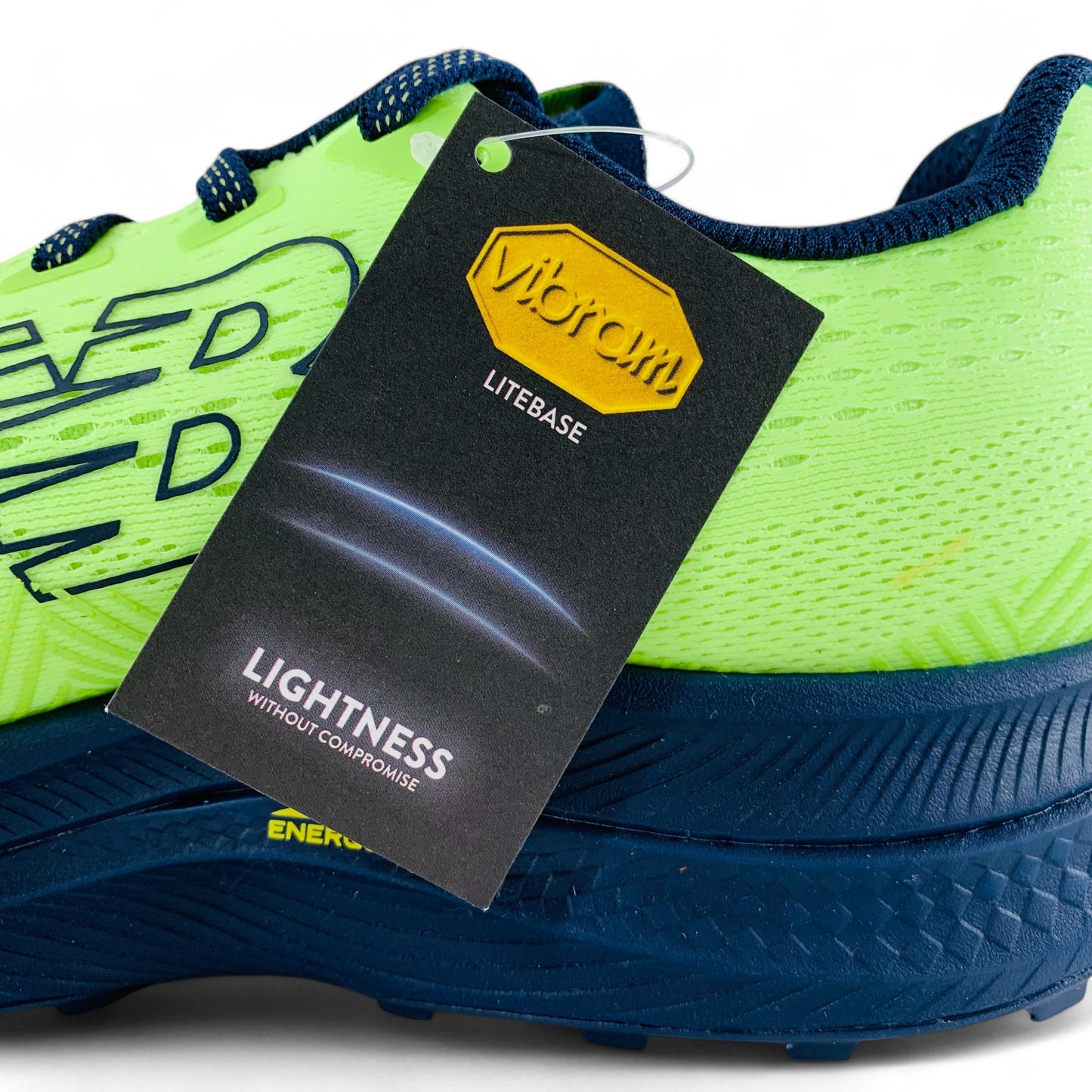 New Balance FuelCell SuperComp Trail