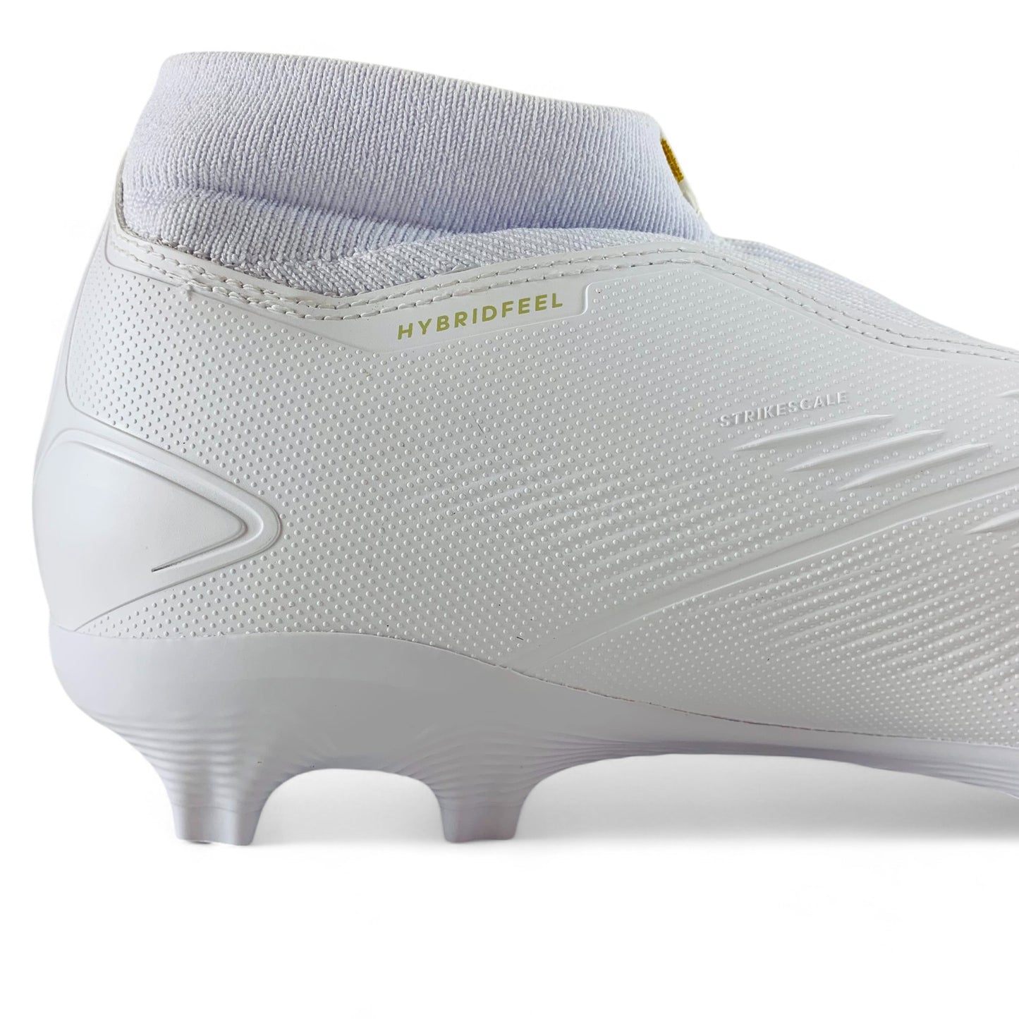 adidas Predator League Laceless FG