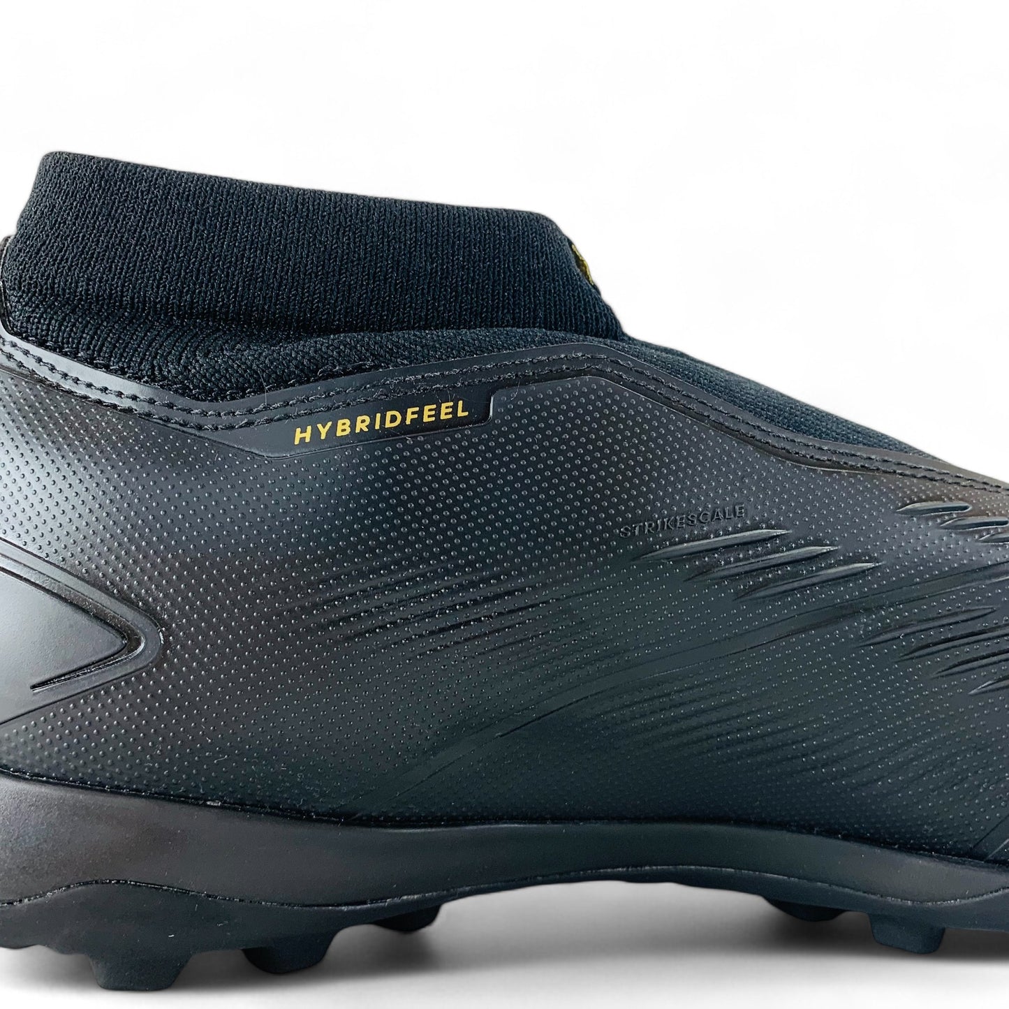 adidas Predator League Laceless Turf