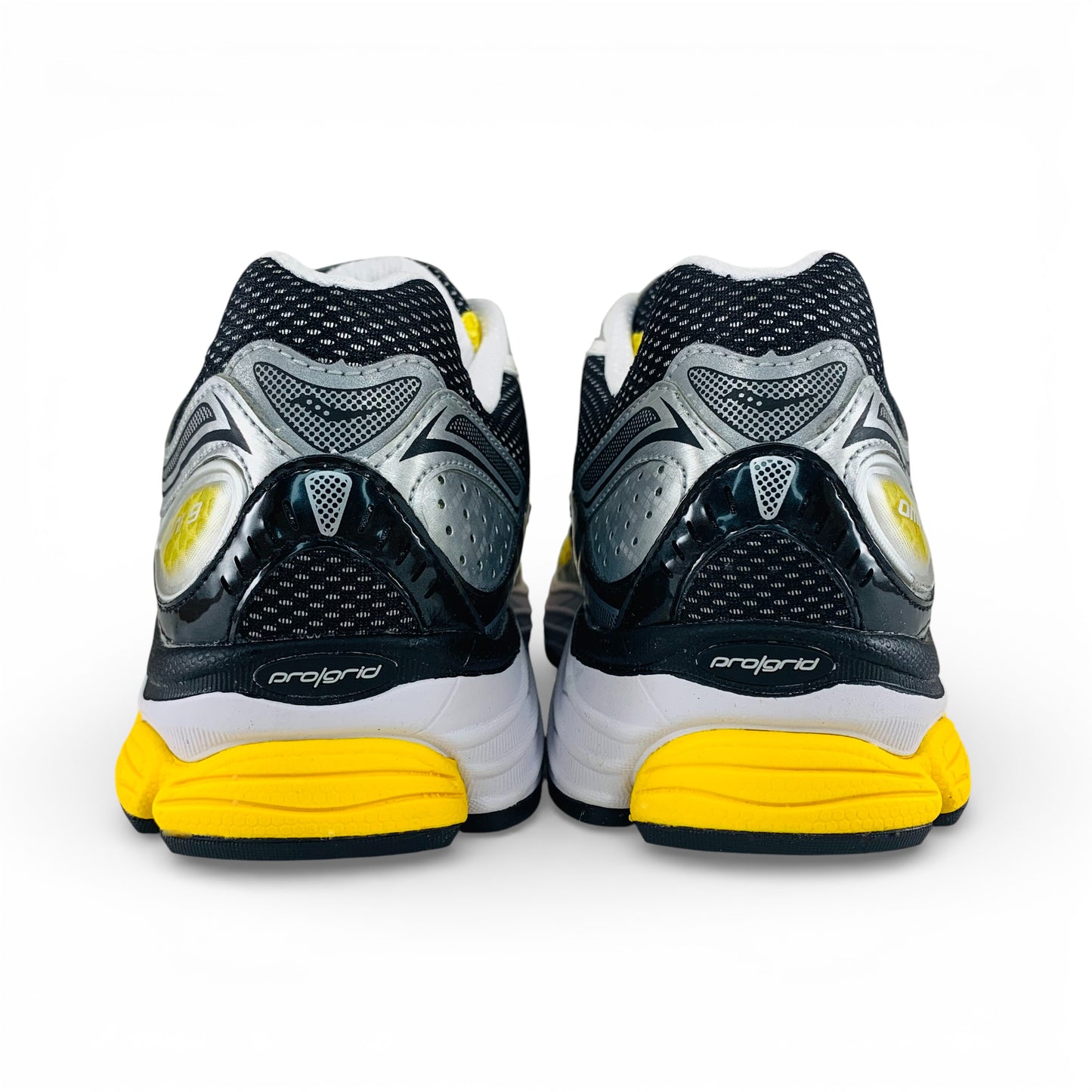 Saucony ProGrid Omni 9