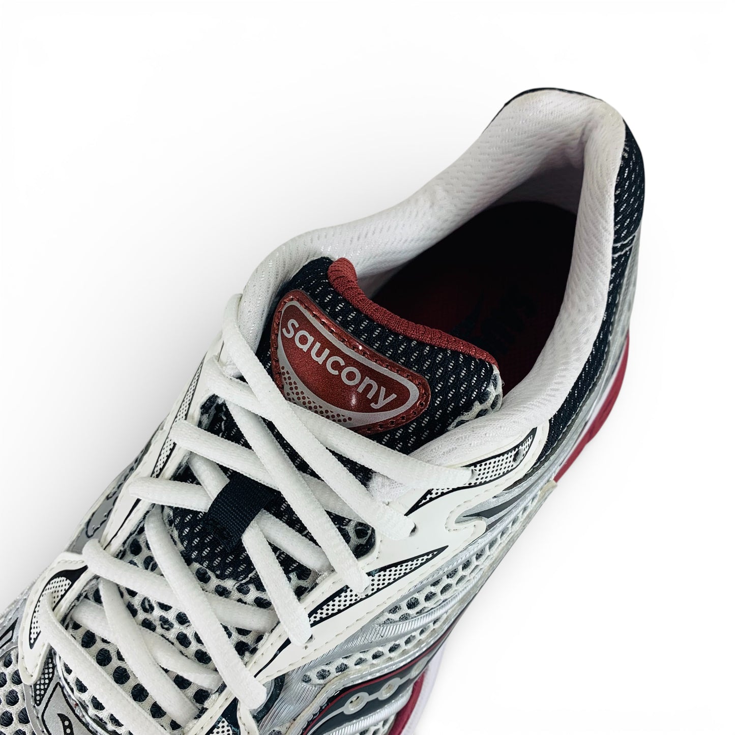 Saucony ProGrid Omni 9 OG