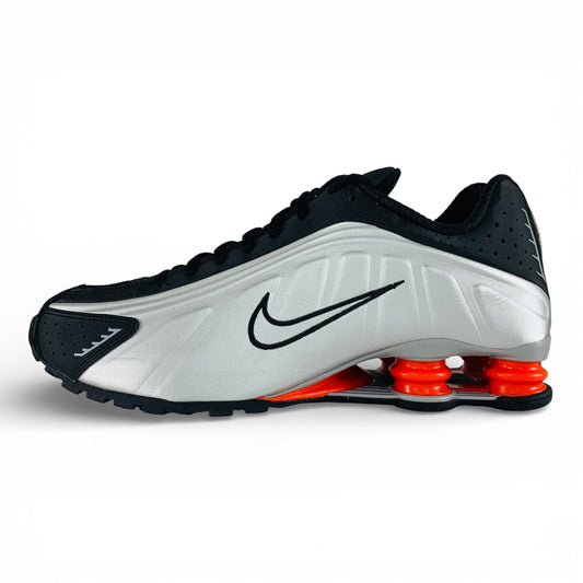 Nike Shox R4