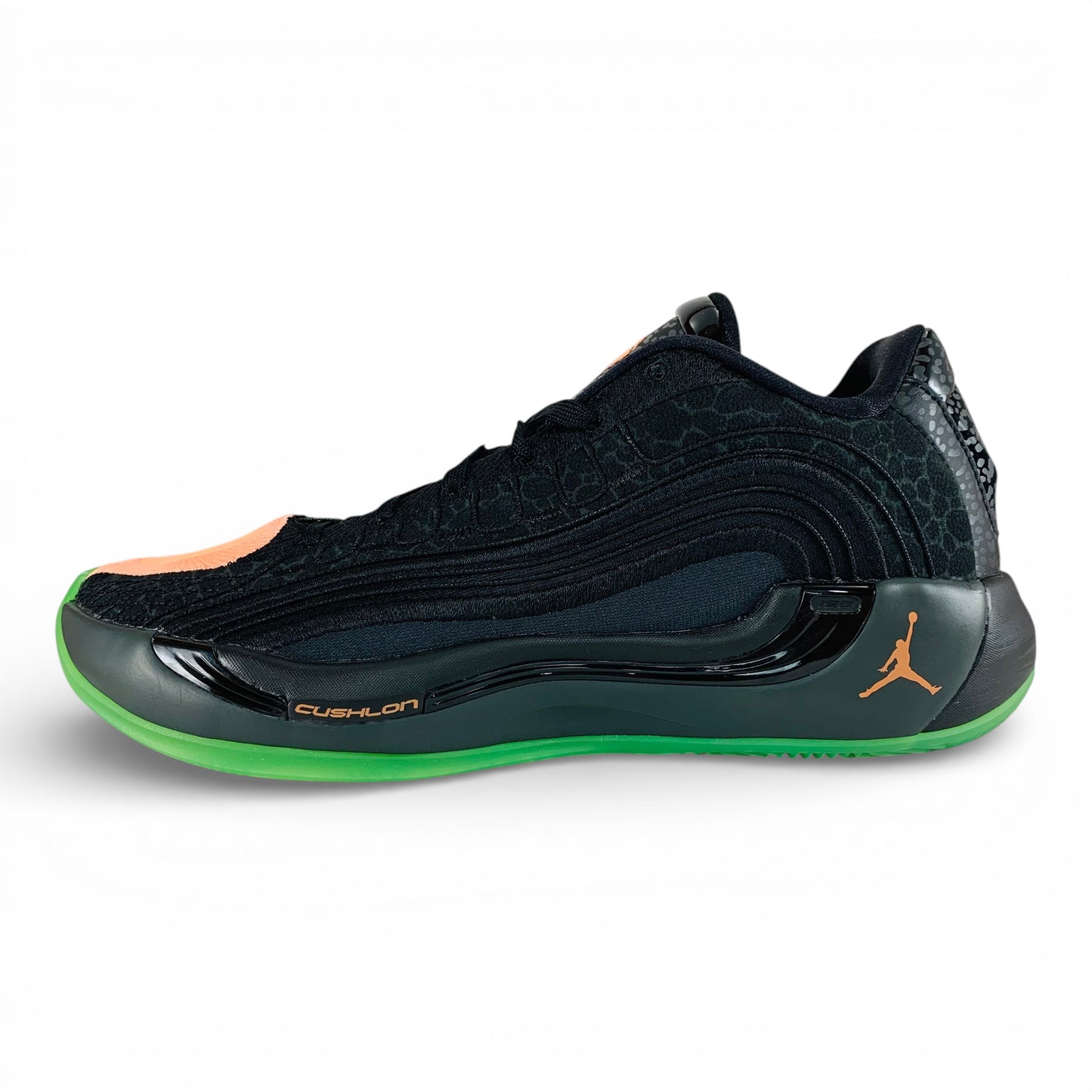 Jordan Luka 4