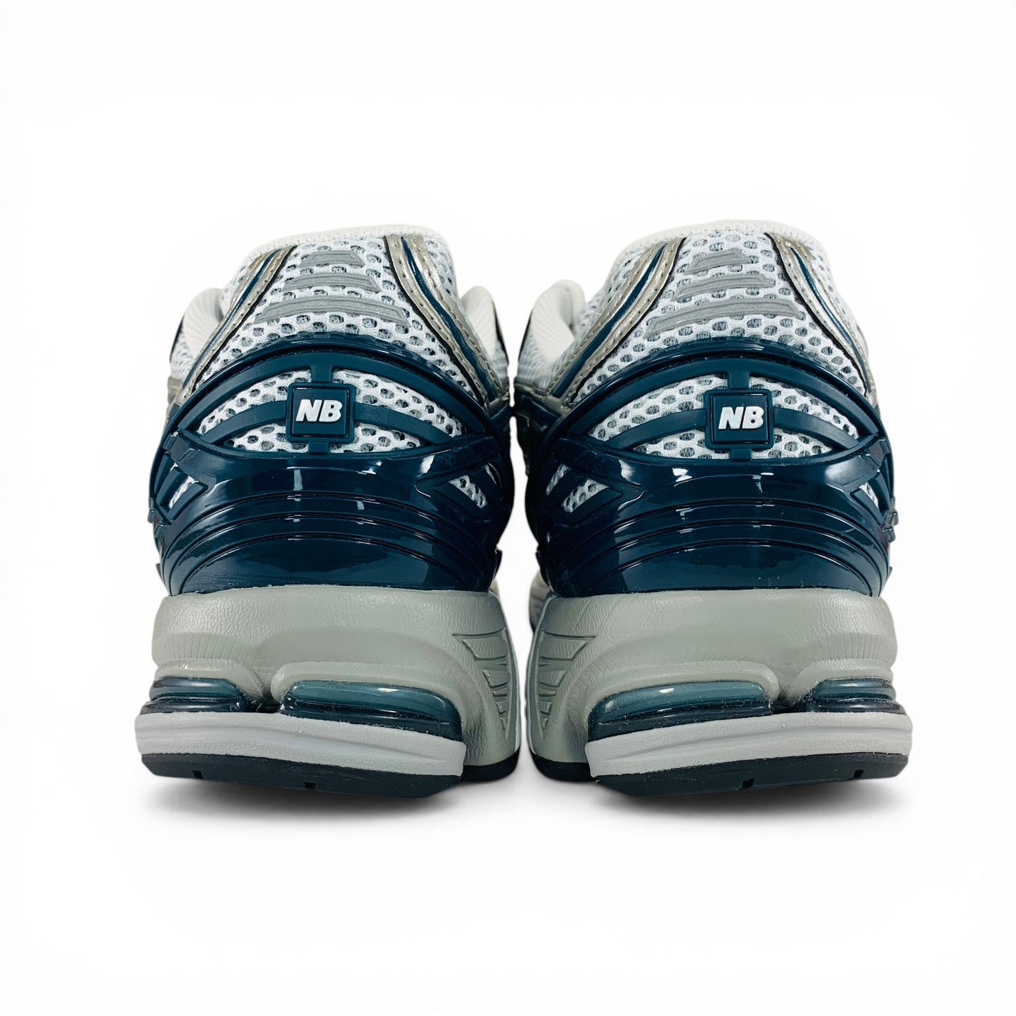 New Balance 1906R