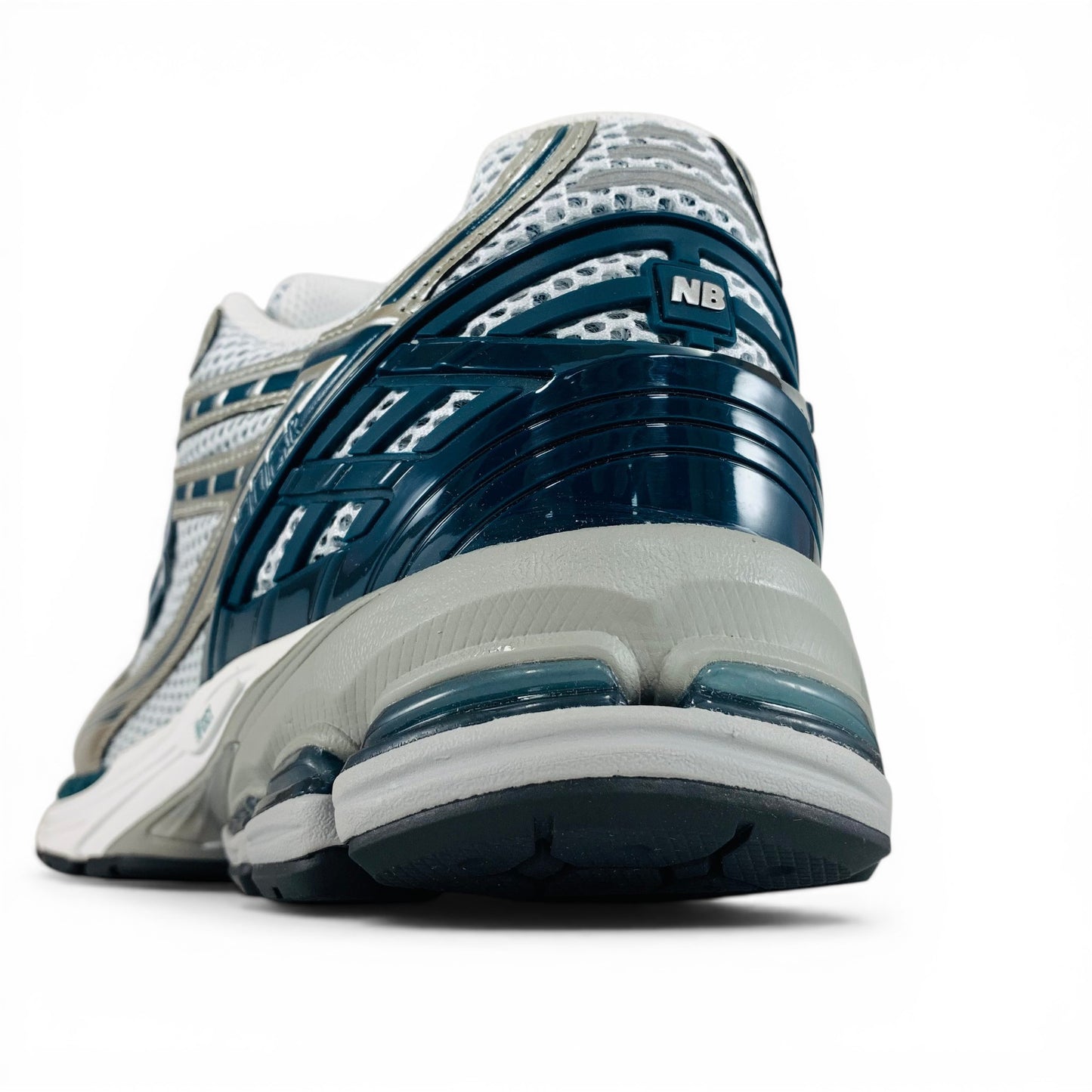 New Balance 1906R
