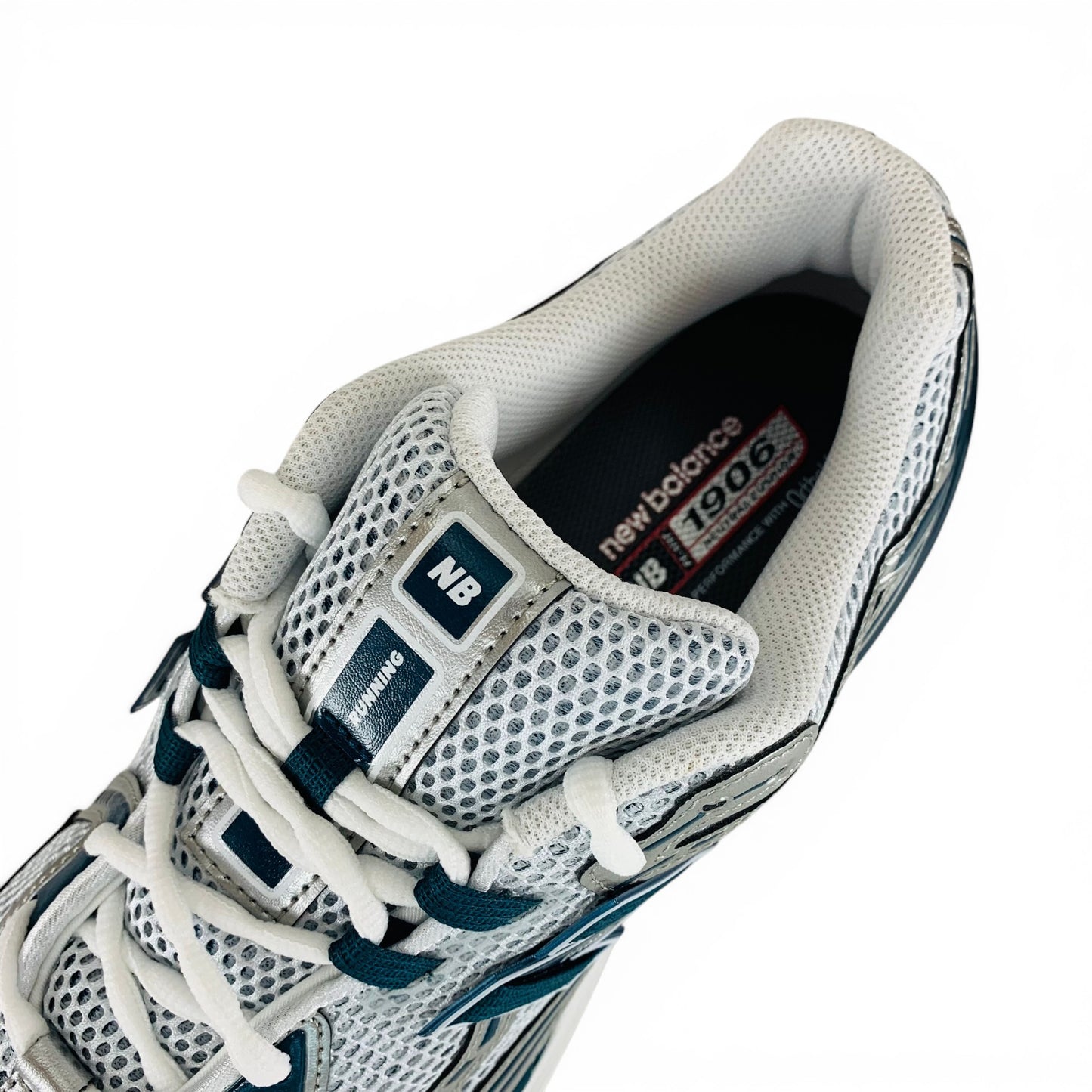 New Balance 1906R