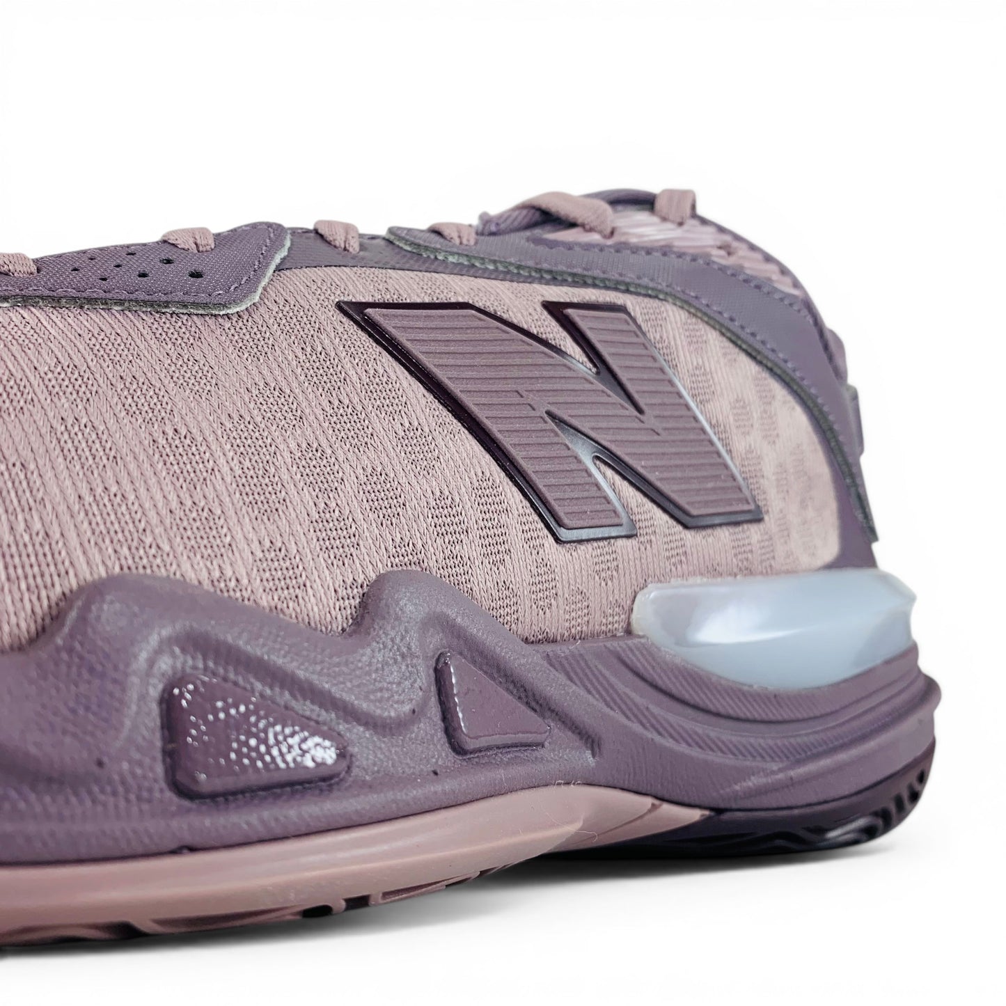 New Balance HESI Low v2