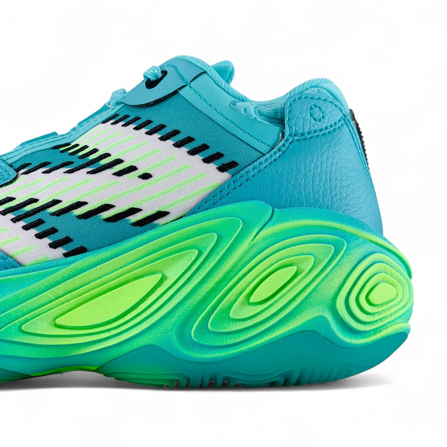 New Balance Fresh Foam BB v2