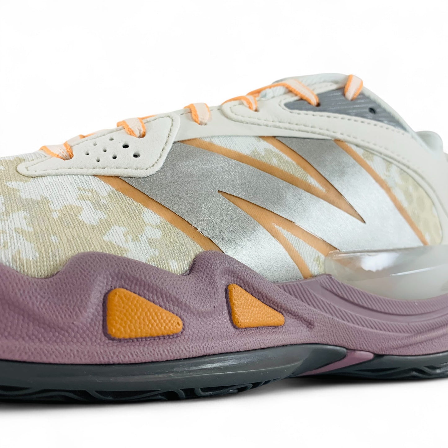 New Balance HESI Low v2