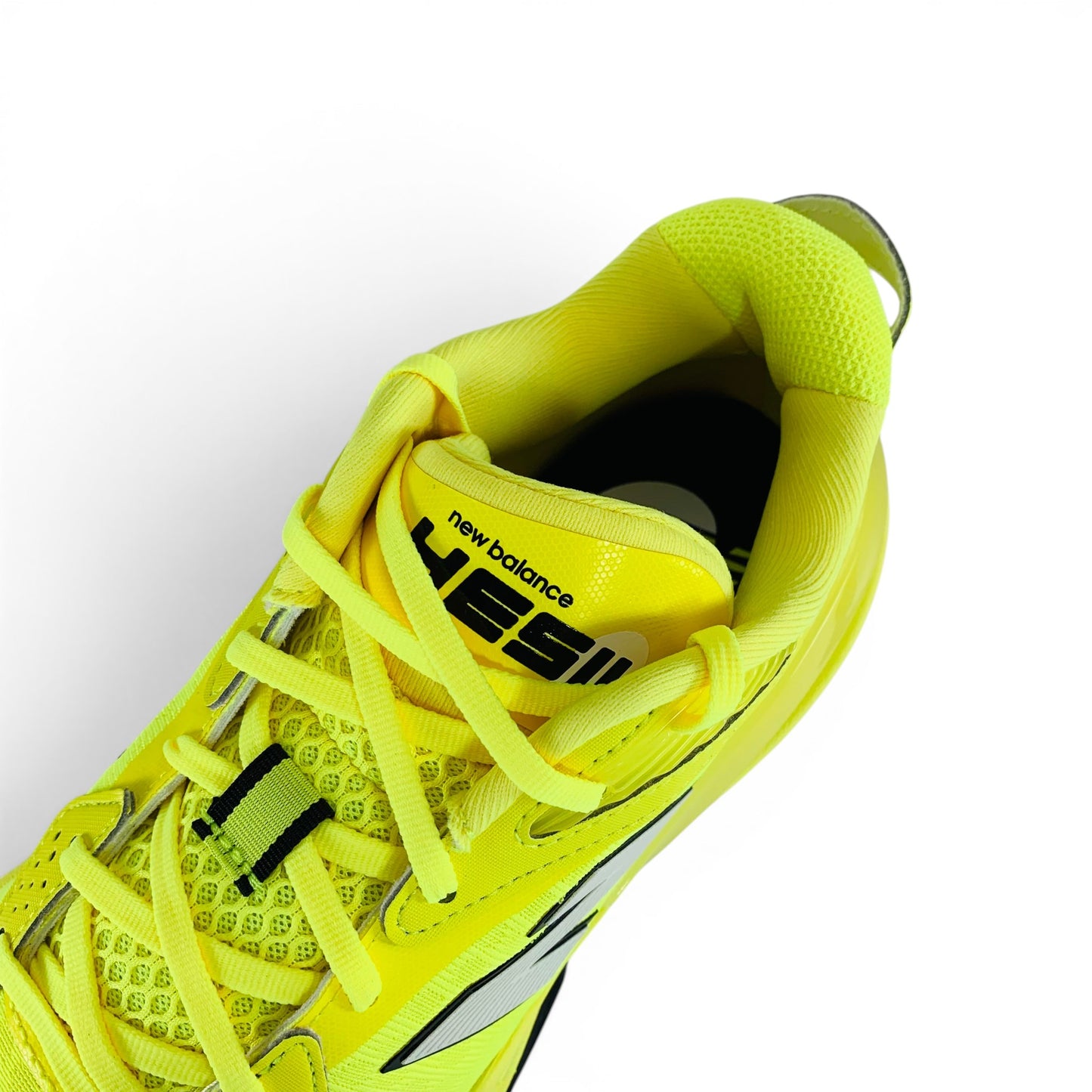 New Balance HESI Low v2