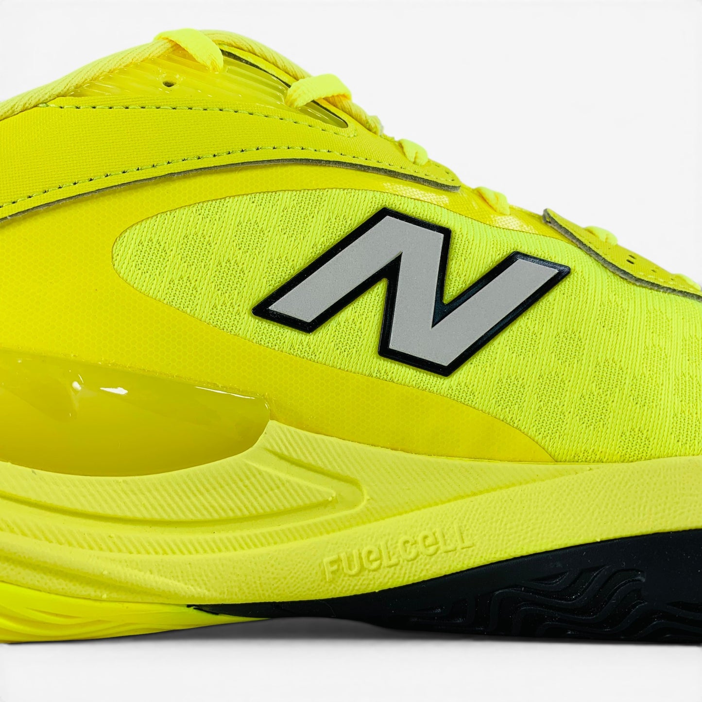 New Balance HESI Low v2