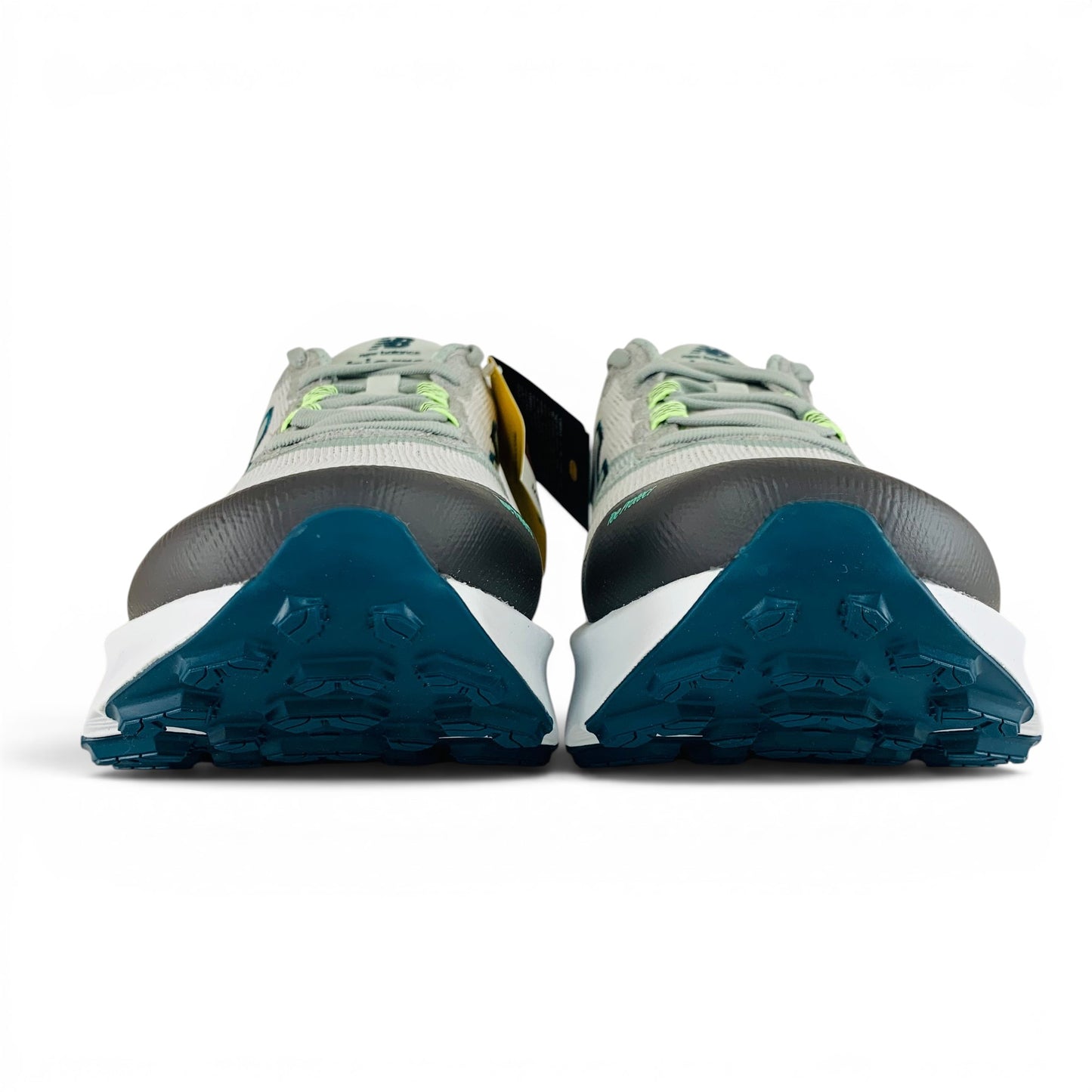 New Balance Fresh Foam X Hierro v9