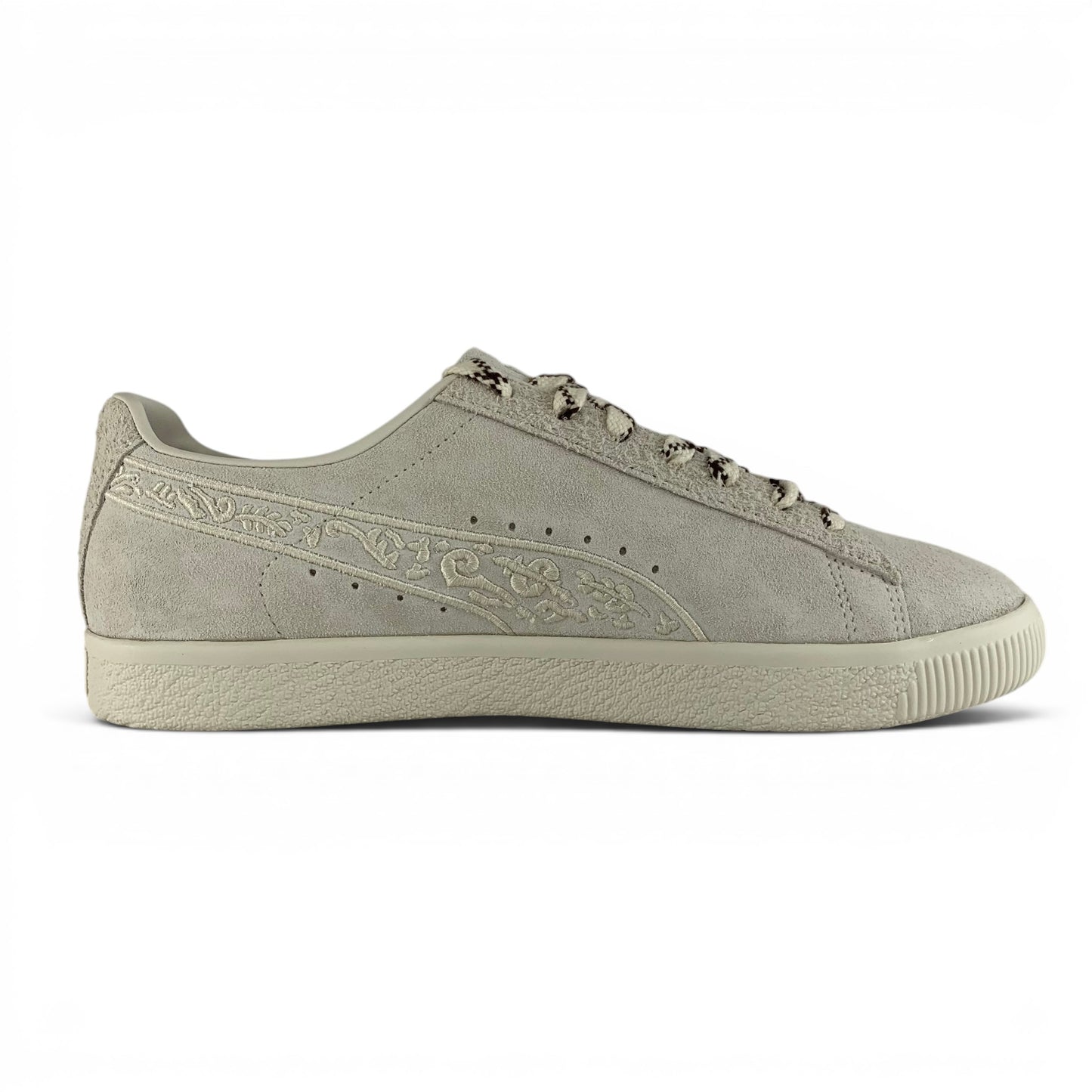 PUMA Clyde x We Are Legends